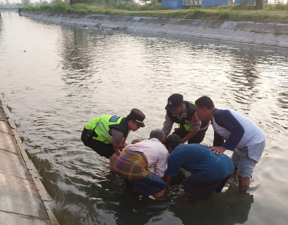 Penemuan Jenazah di Sungai Pengairan Sidomulyo Gegerkan Warga, Polisi Pastikan Tidak Ada Unsur Pidana