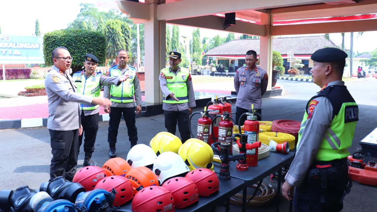 Cegah Karhutla Saat Musim Kemarau, Kapolres Pekalongan Cek Kesiapan Sarpras Penanggulangan Kebakaran